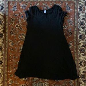 Old Navy black t shirt swing dress size M